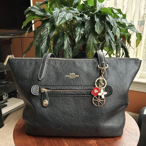 New GOLD WHEEL Bag Charm Red ☸ - Picture 5 of 8